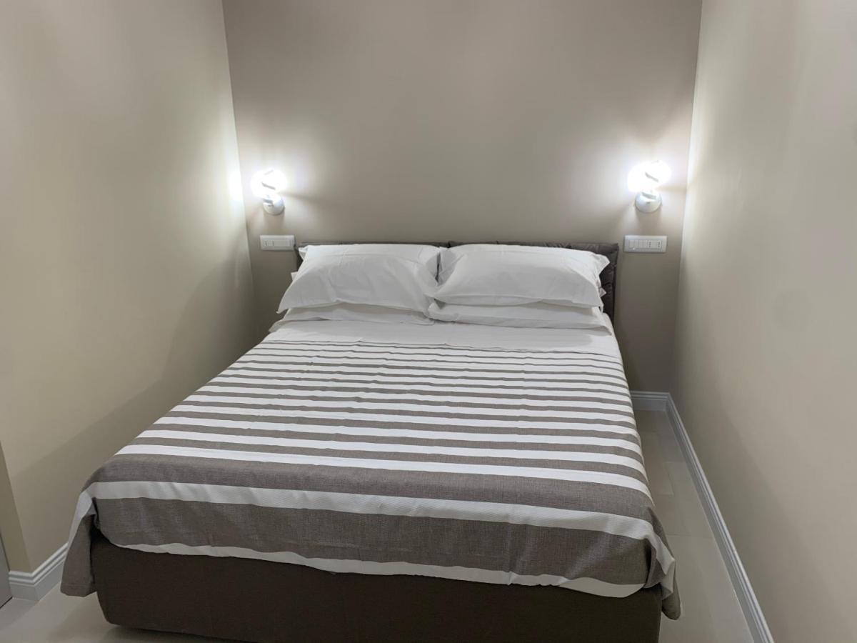 Lejlighed Penthouse Aureliana Attico Con Piscina A Rom